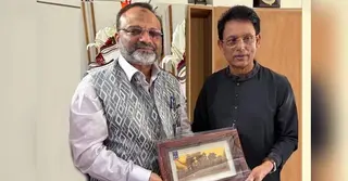 শিক্ষামন্ত্রীর সঙ্গে ঢাবি উপাচার্যের সৌজন্য সাক্ষাৎ